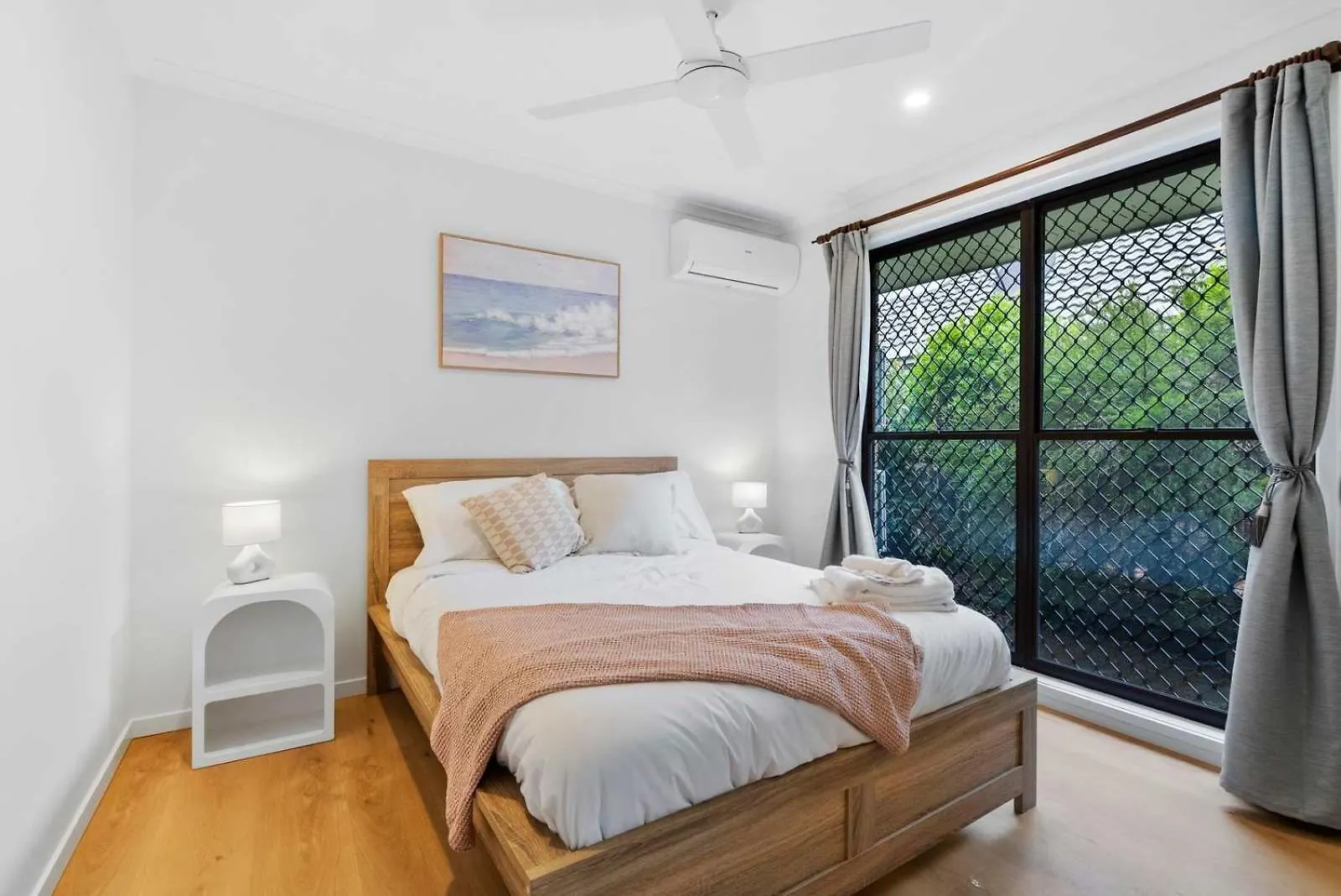 Holiday home Charming Waterfront Escape In Victoria Point Villa
